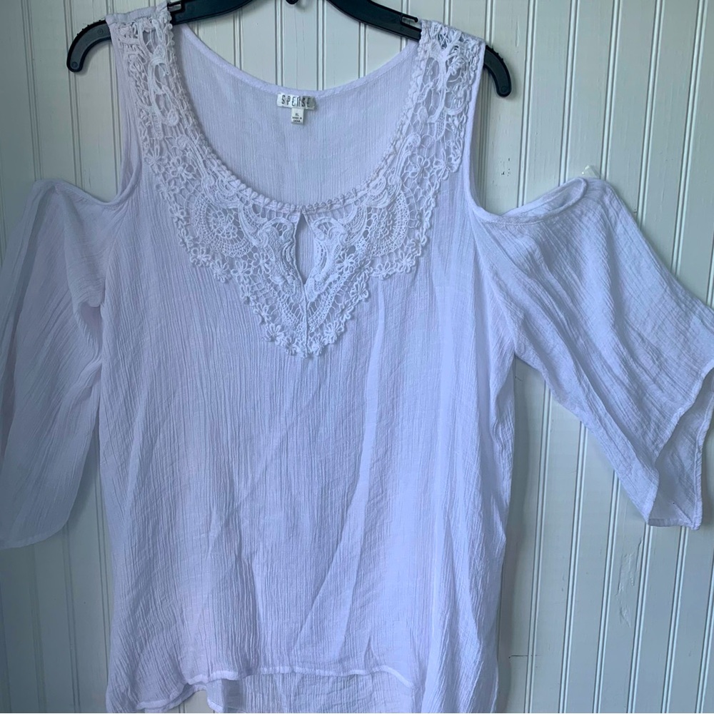 Spense (XL) Cold Shoulder White Top w/Lace Cut around Neckline & Keyhole Cut Out